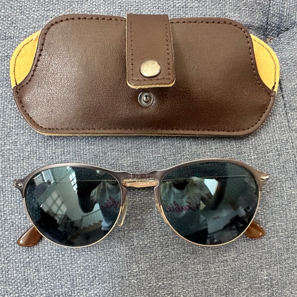 Persol sunglasses - Picture 1 of 5